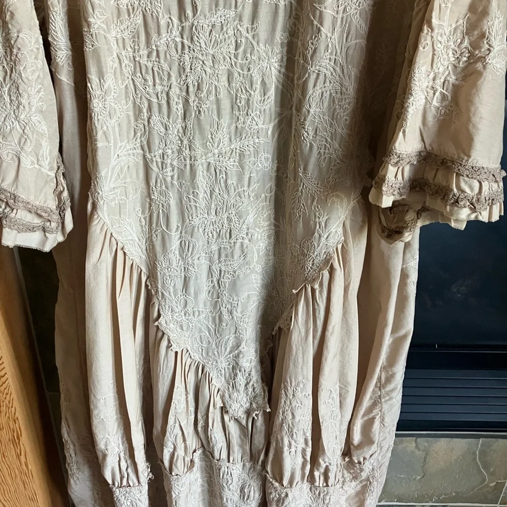 Magnolia Pearl Cream Long Jacket - Picture 3 of 12